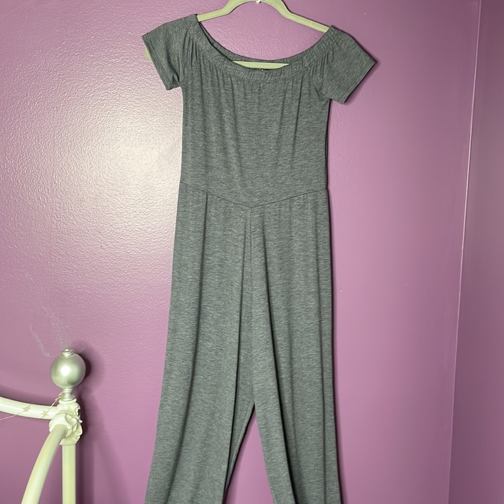 Derek Heart Gray Off the Shoulder Casual Jumpsuit
